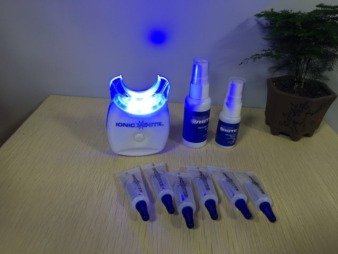 Electric Teeth Cleaning Device for stain removal
